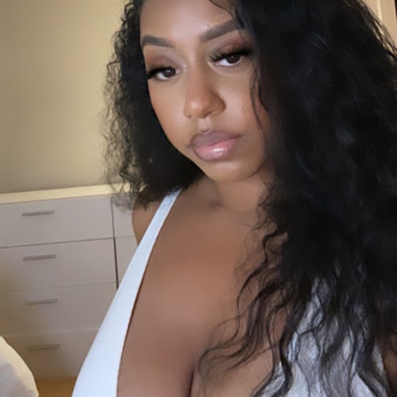 Meet your Posher, Sierra m. - Picture 1 of 1